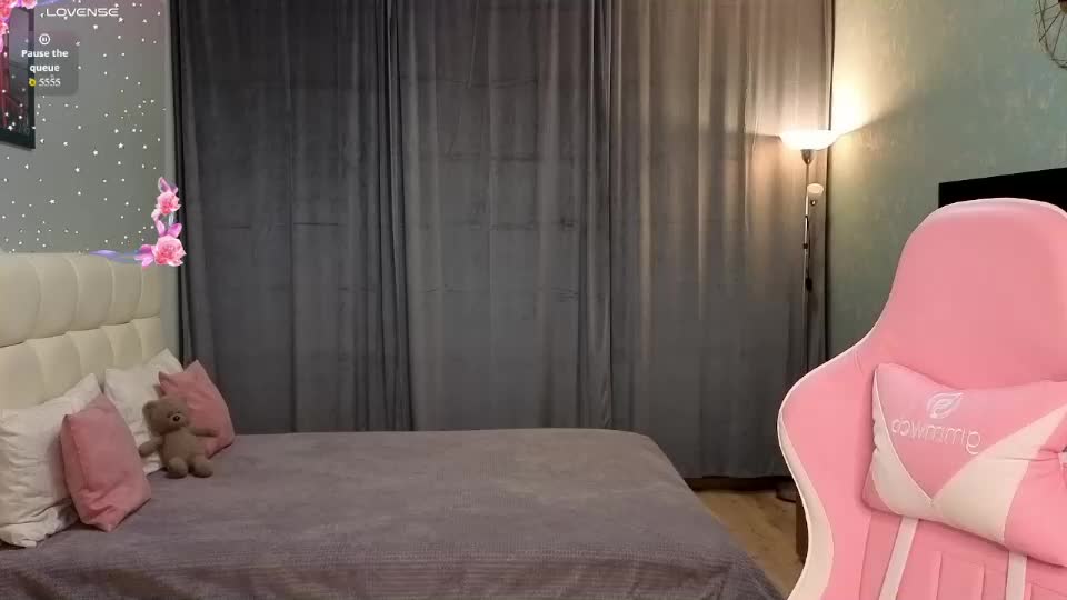 milanafallin Adult Chat October 3, 2026