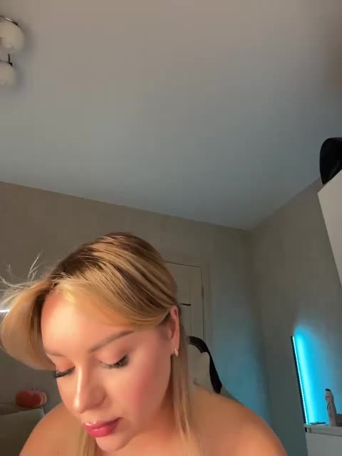 Mila-m Adult Chat October 3, 2026