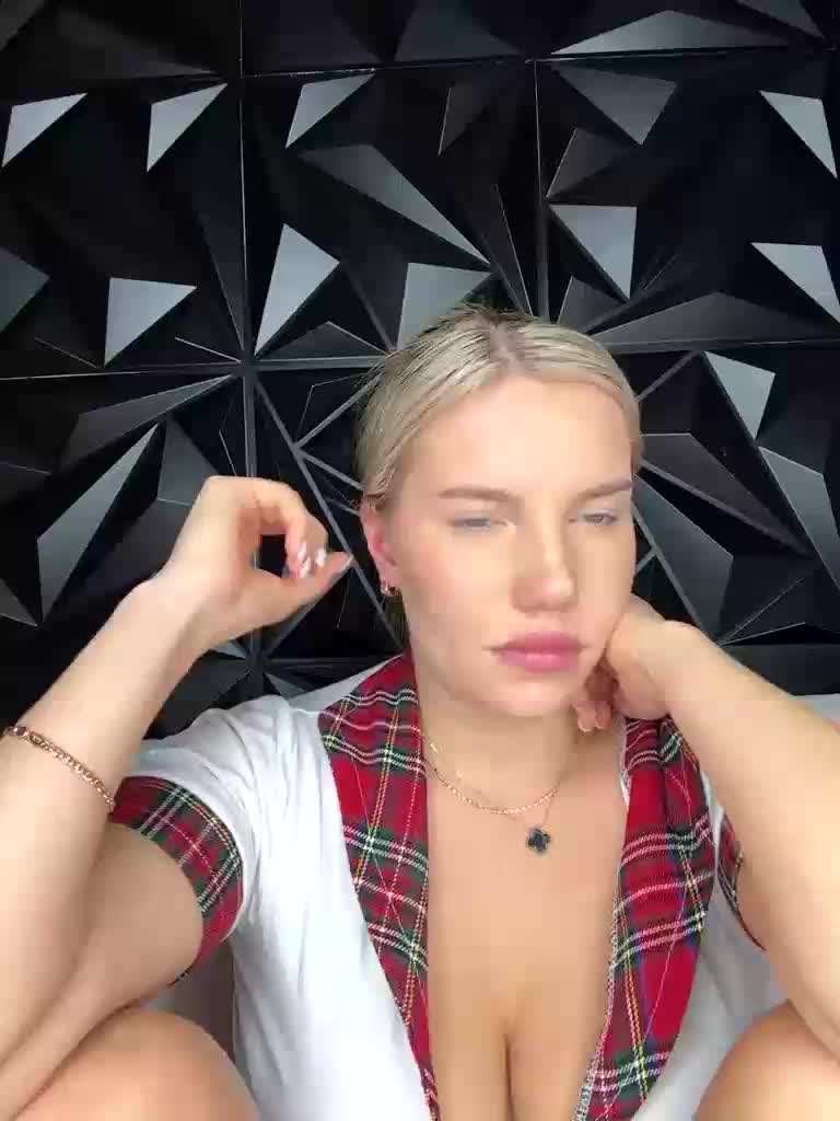 LYALYAtop Adult Chat October 2, 2026