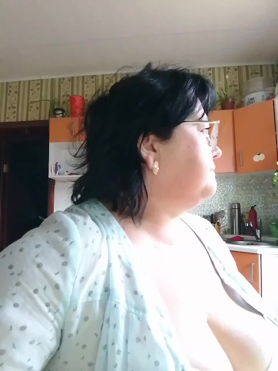 Tanya19722 Adult Chat October 3, 2026
