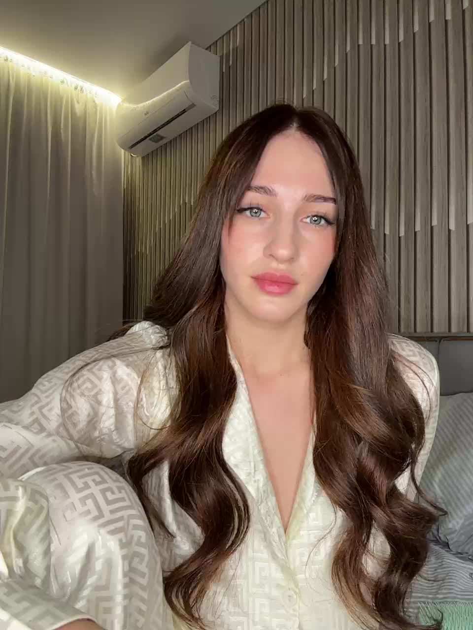 VictoriaBix Adult Chat October 3, 2026