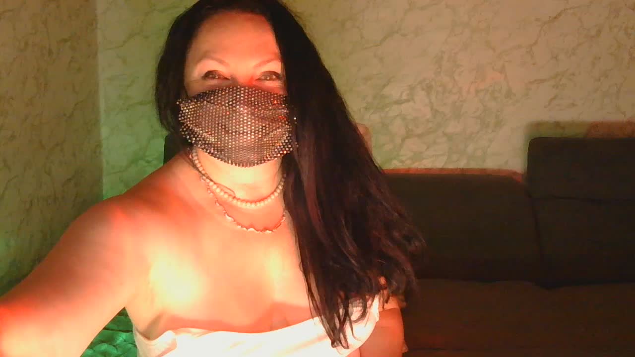 FlorenaXXX Adult Chat October 3, 2026