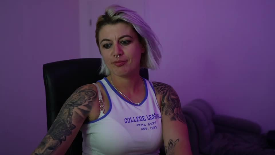 milfjessy18 Adult Chat October 3, 2026