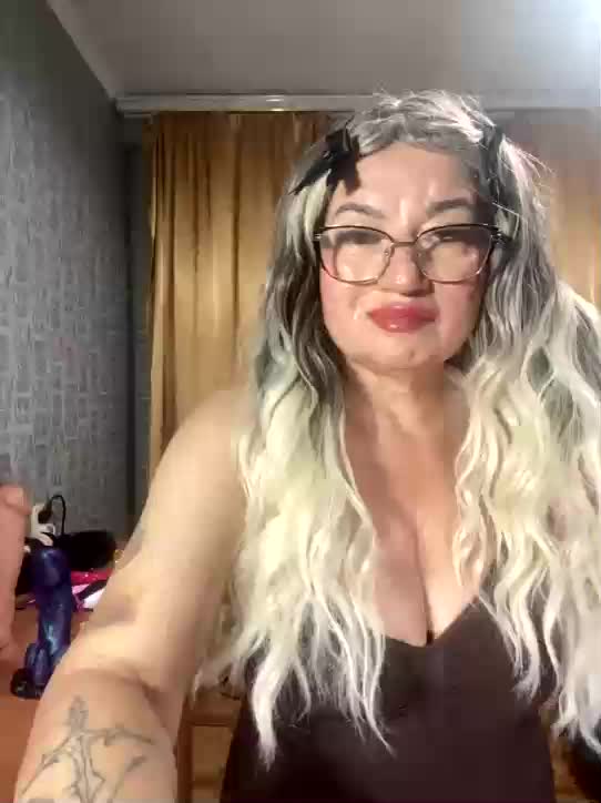 MissTemperament Adult Chat October 3, 2026