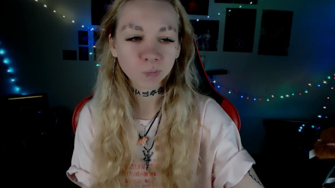 Nica-Kawaii Adult Chat October 3, 2026