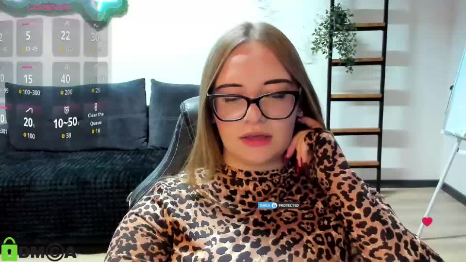 missiskaroline Adult Chat October 3, 2026