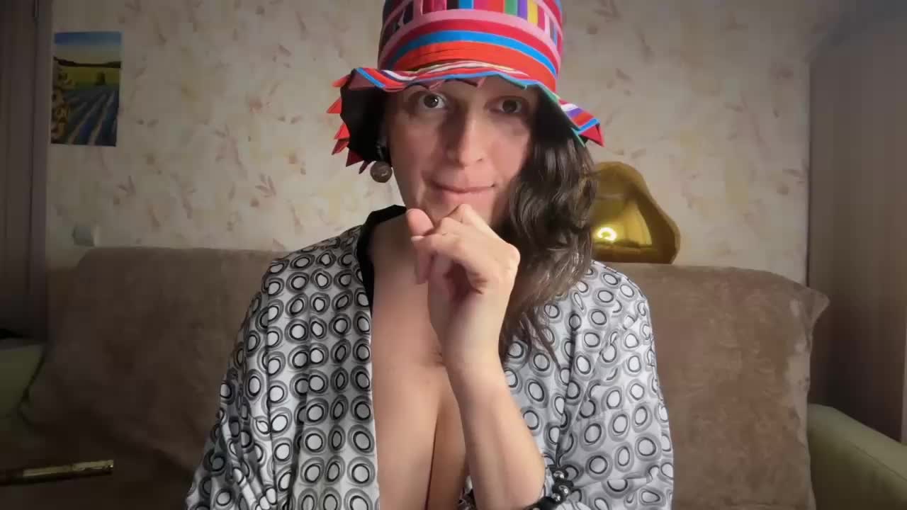 JUICY-JU Adult Chat October 3, 2026