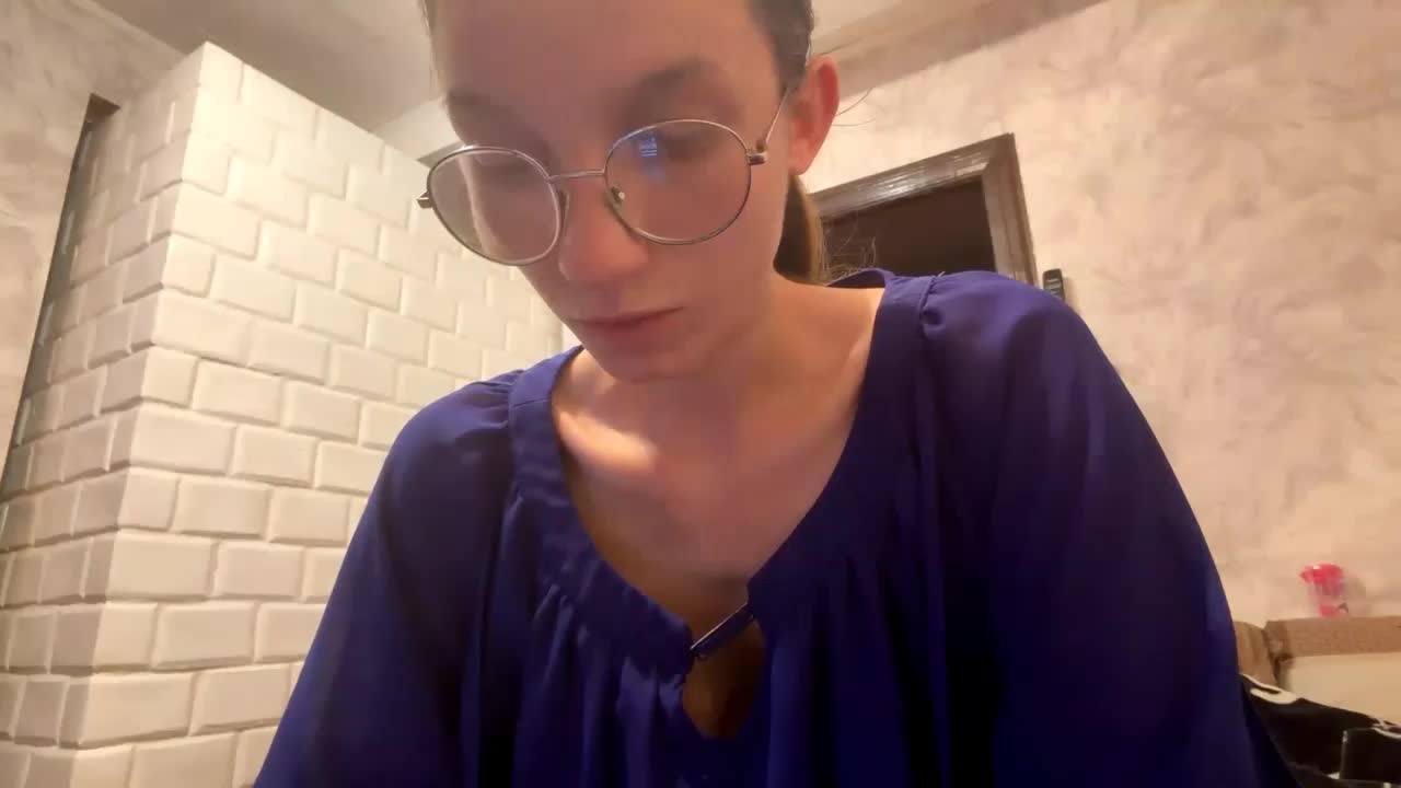 Evacrazys Adult Chat October 4, 2026