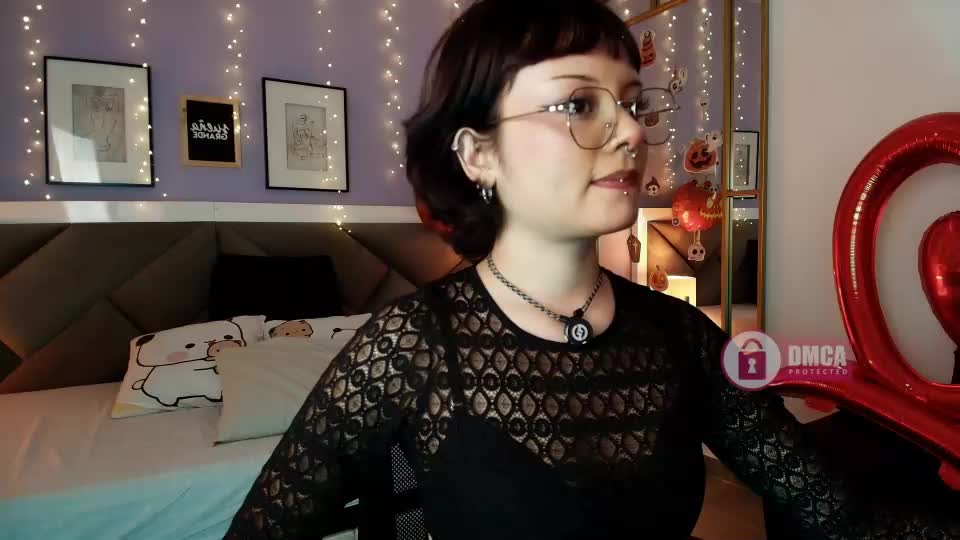 miila_stone Adult Chat October 4, 2026