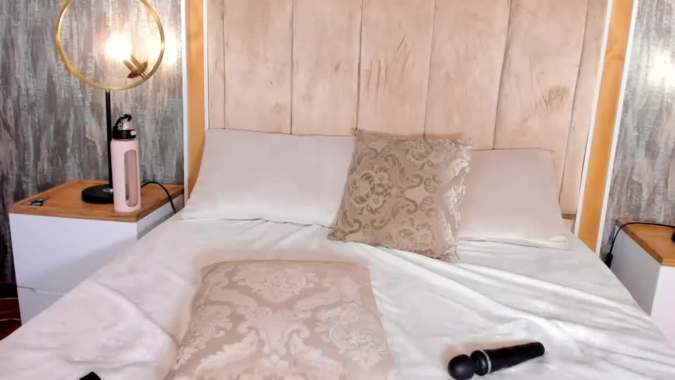 monique__rosse Adult Chat October 4, 2026