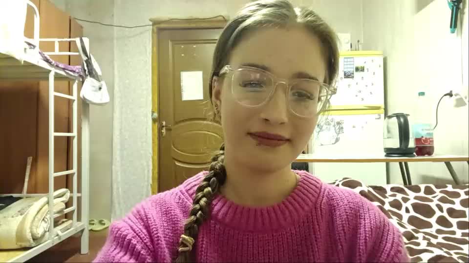 cherryfizzee Adult Chat October 4, 2026