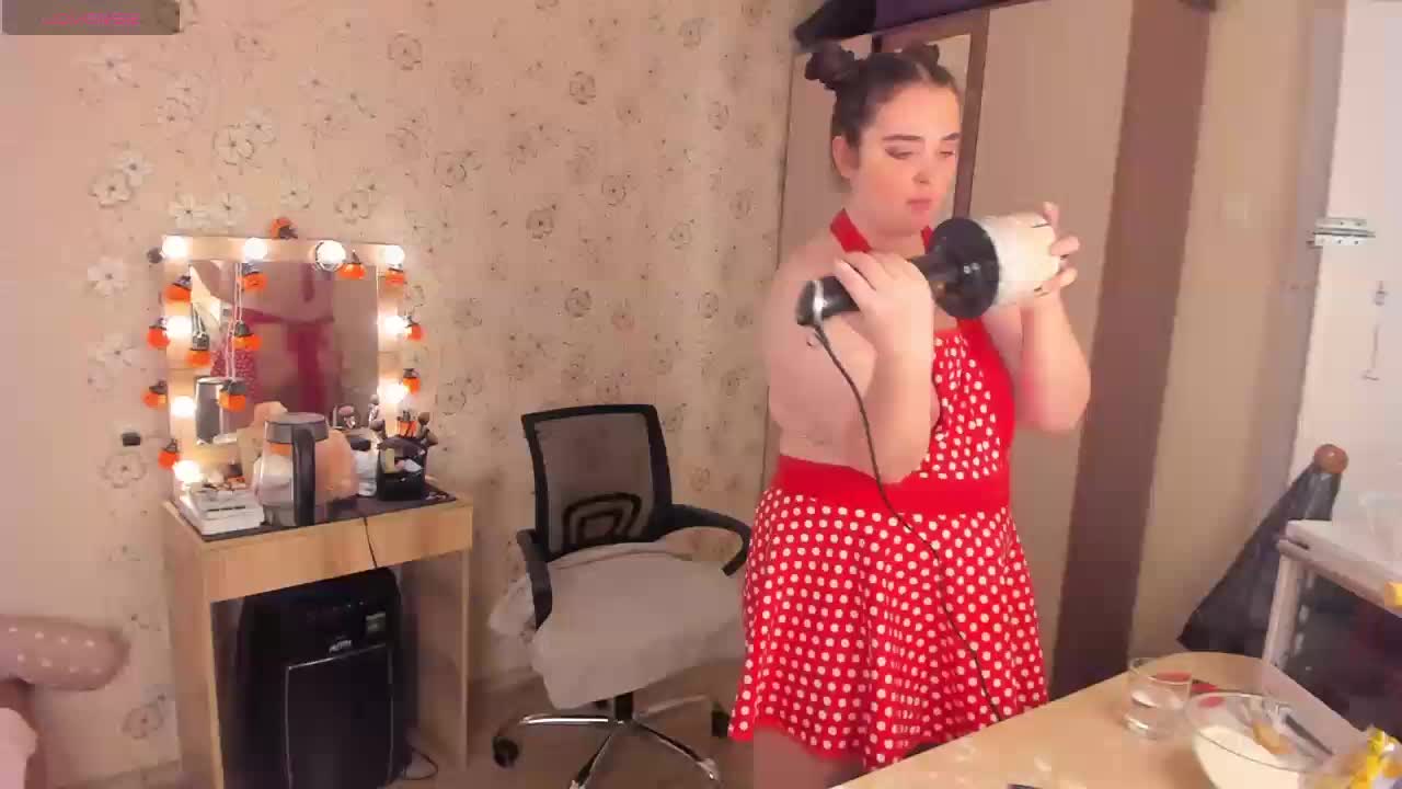Alicenextdoor Adult Chat October 4, 2026