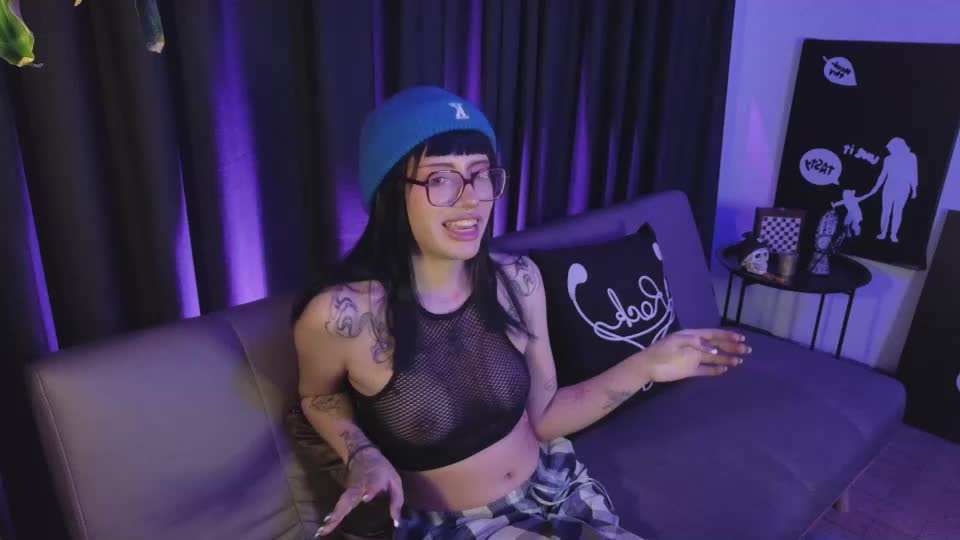 amimodee Adult Chat October 4, 2026