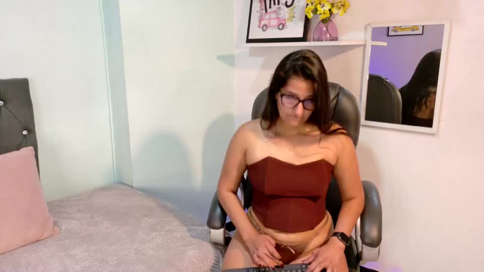 aryy_17 Adult Chat October 4, 2026
