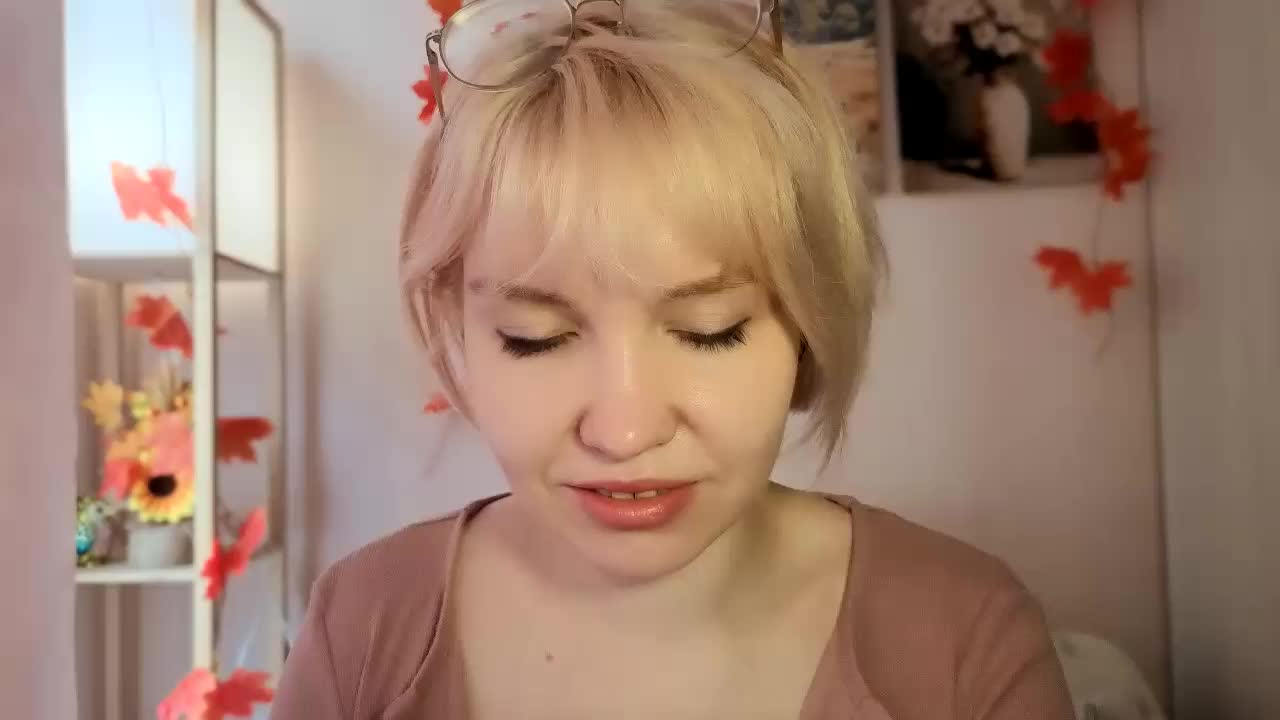 LadyAnny Adult Chat October 4, 2026