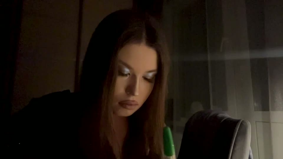 ilonasalyer Adult Chat October 4, 2026