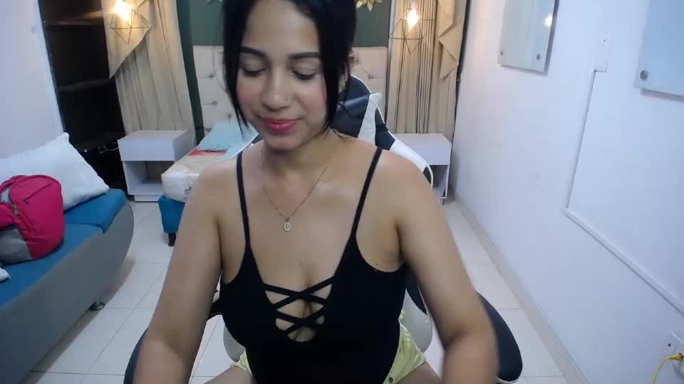 skinny_little18 Adult Chat October 4, 2026