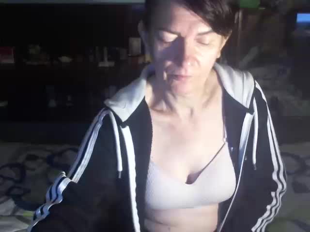 alianna200 Adult Chat October 4, 2026