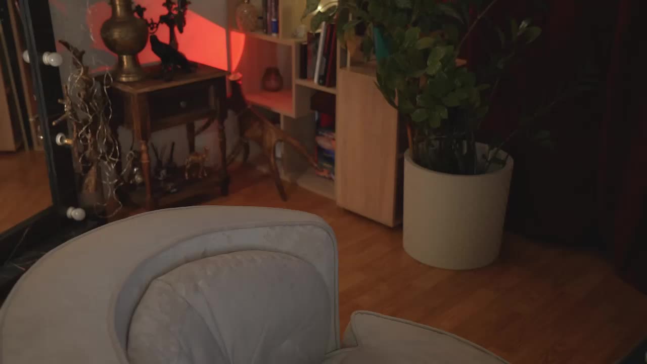 _Lady_M_ Adult Chat October 4, 2026