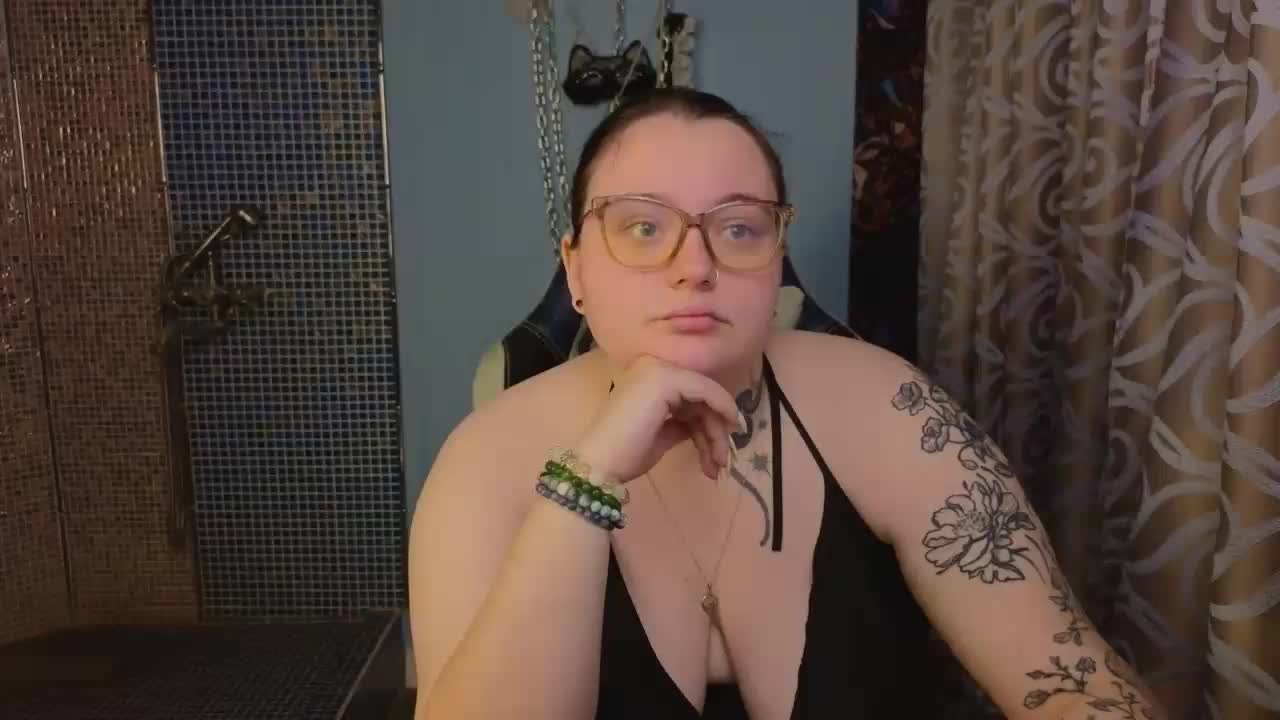 CatherineClaire Adult Chat October 4, 2026