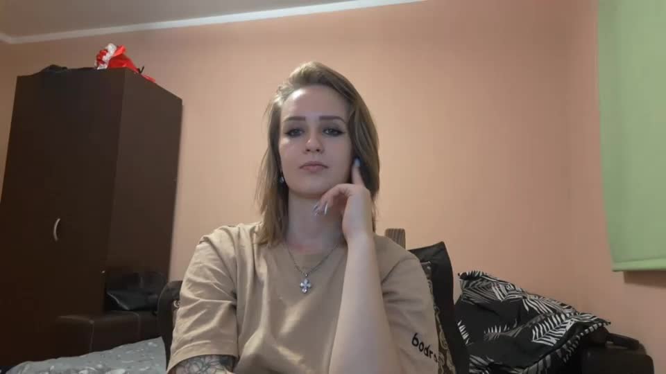 leonieporritt Adult Chat October 4, 2026