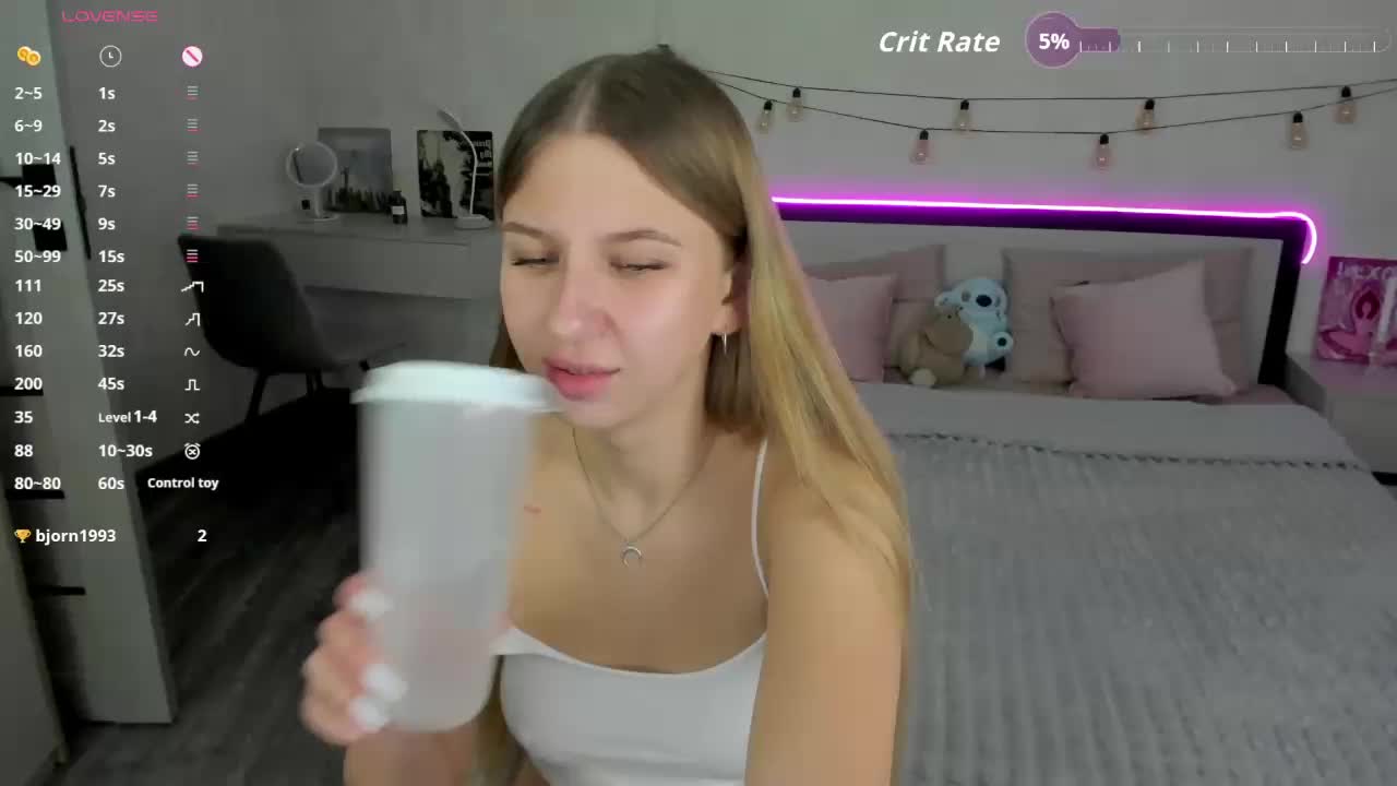 AureliaBliss Adult Chat October 4, 2026