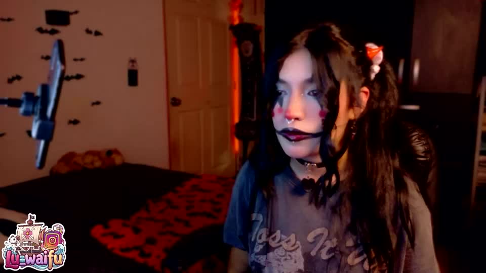 isis_waifu Adult Chat October 4, 2026
