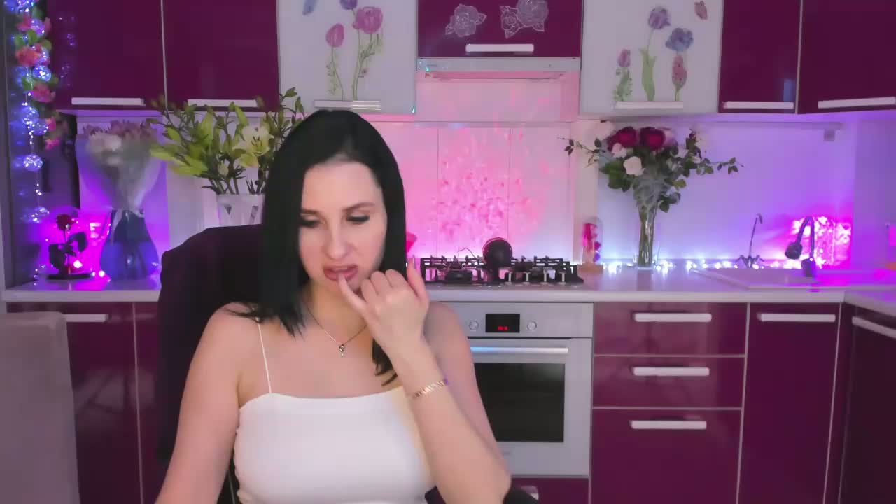 Olivija2020 Adult Chat October 4, 2026