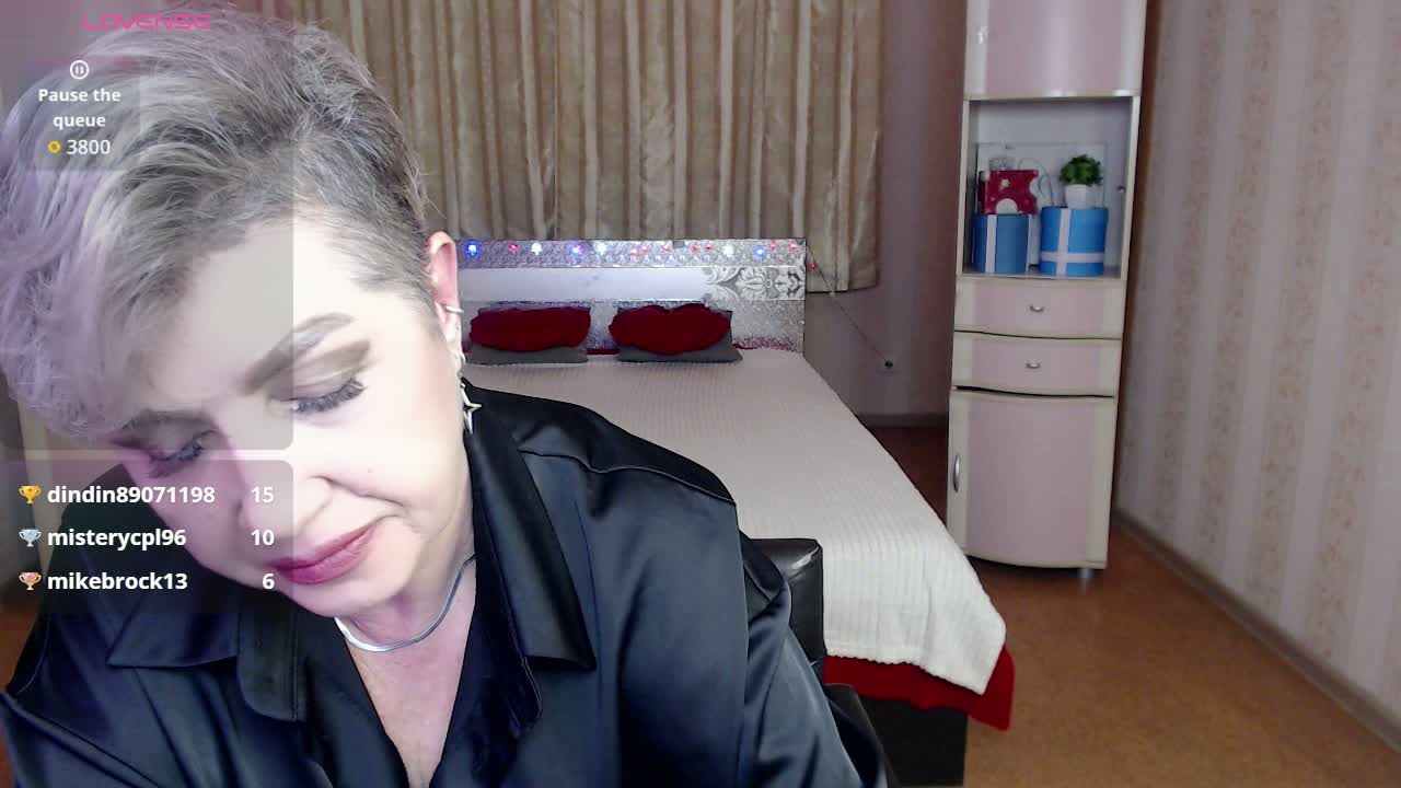 sexy-milffa Adult Chat October 4, 2026