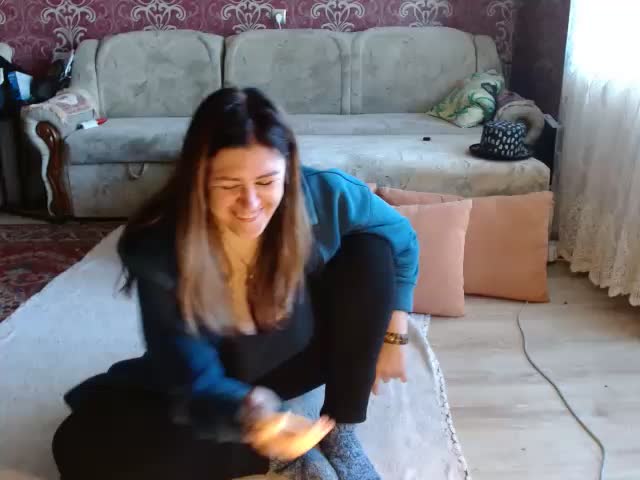 Hoverla Adult Chat October 5, 2026