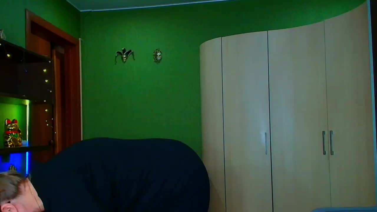 Veronika_Gold Adult Chat October 5, 2026
