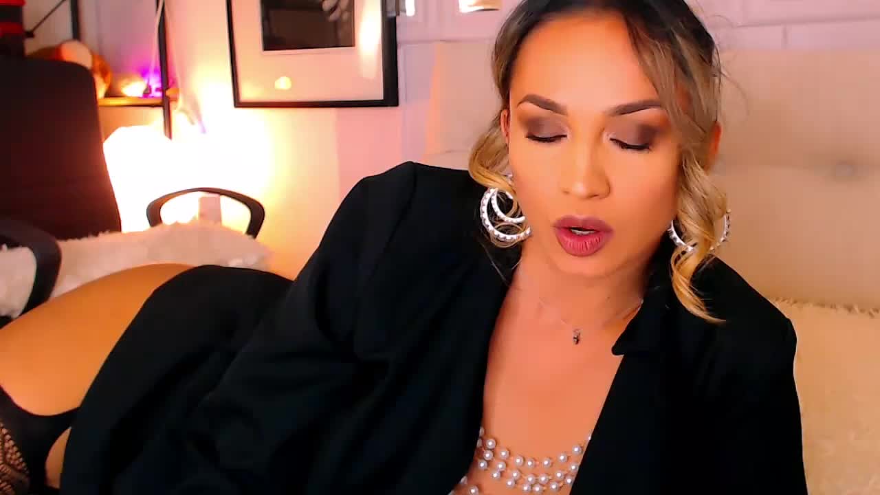 Alexandrawoow Adult Chat October 5, 2026
