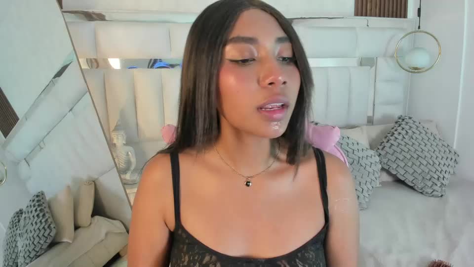 zuri_dreams Adult Chat October 5, 2026