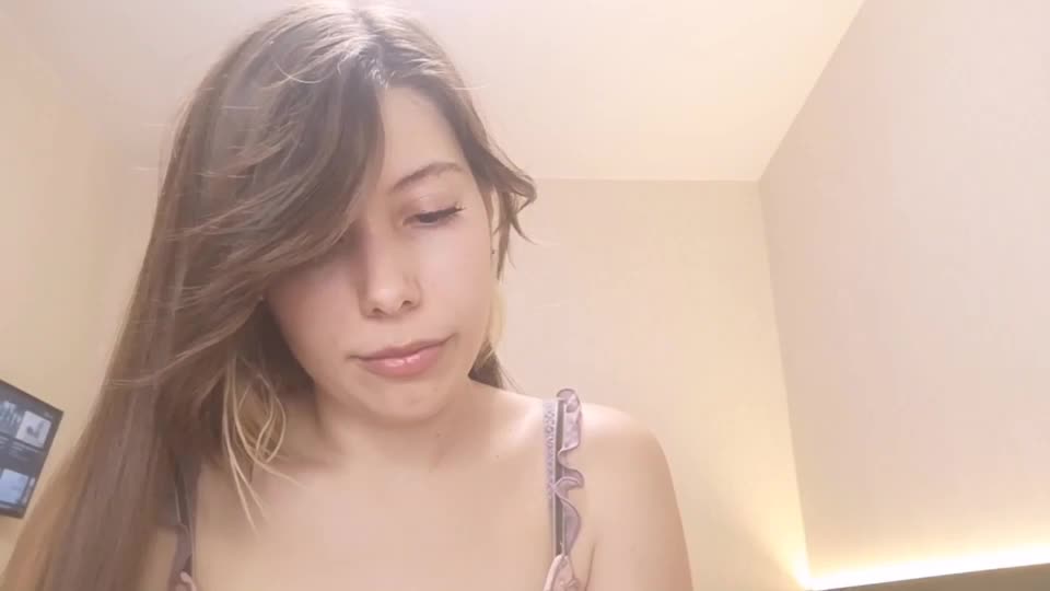lola_sexcream Adult Chat October 5, 2026