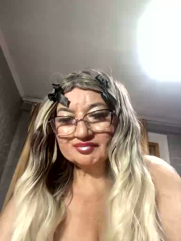 MissTemperament Adult Chat October 6, 2026