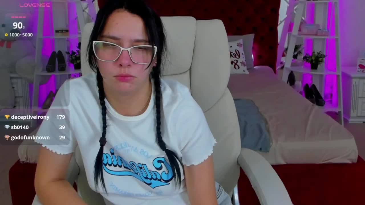 Livia-Shy Adult Chat October 5, 2026