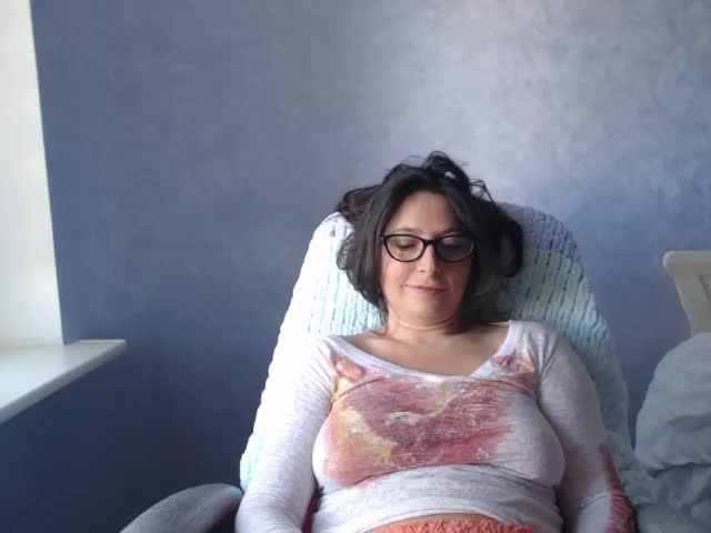 AmandaFresh24 Adult Chat October 5, 2026