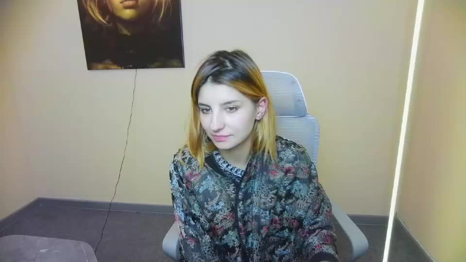 ariannaariri Adult Chat October 5, 2026