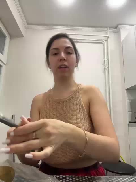 Vika19981 Adult Chat October 6, 2026