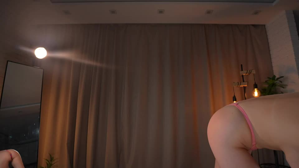 kary_cherry Adult Chat October 6, 2026