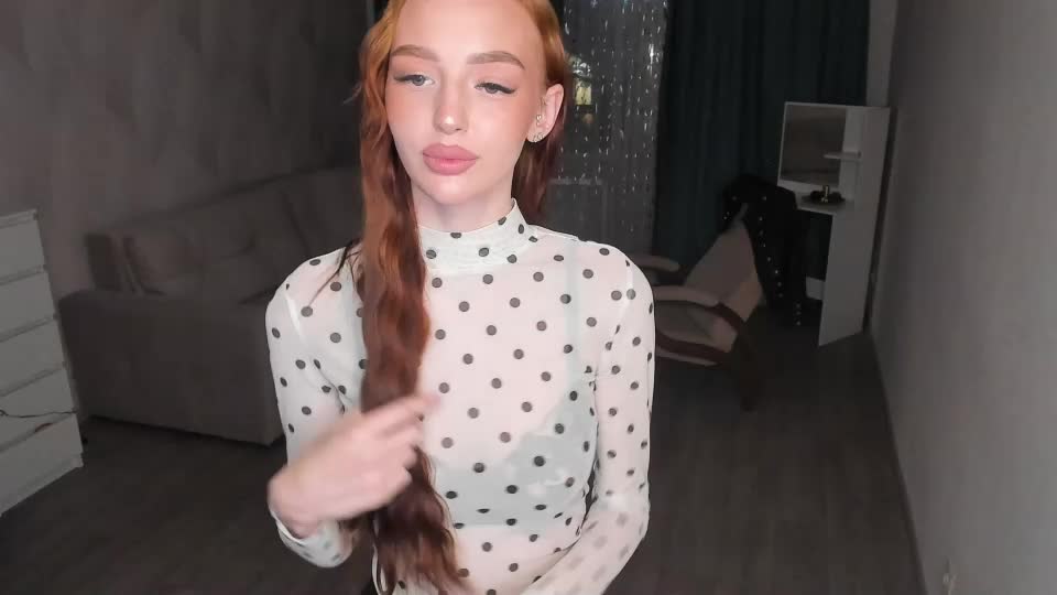 moli_wens Adult Chat October 6, 2026