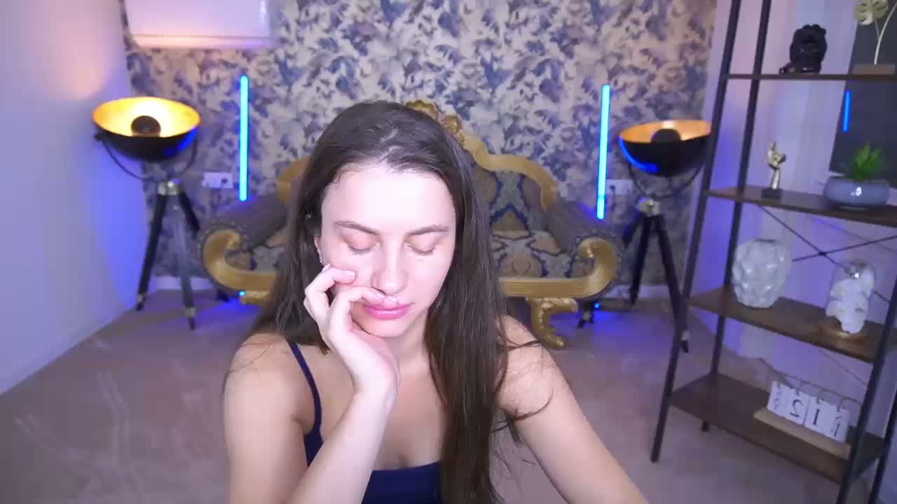 LittleJulii Adult Chat October 5, 2026