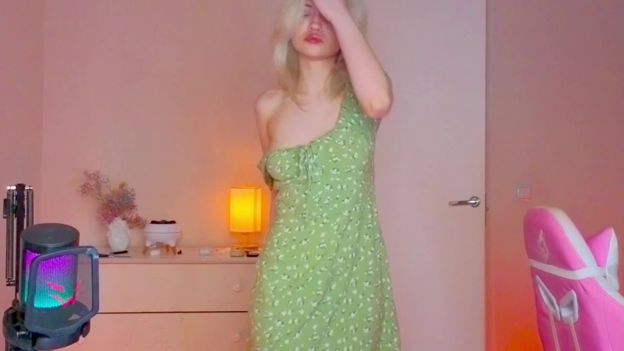 Blush-Im-crush Adult Chat October 6, 2026