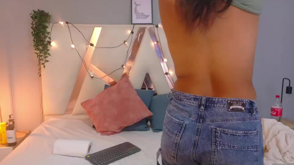 chloe_and_scarlett Adult Chat October 6, 2026