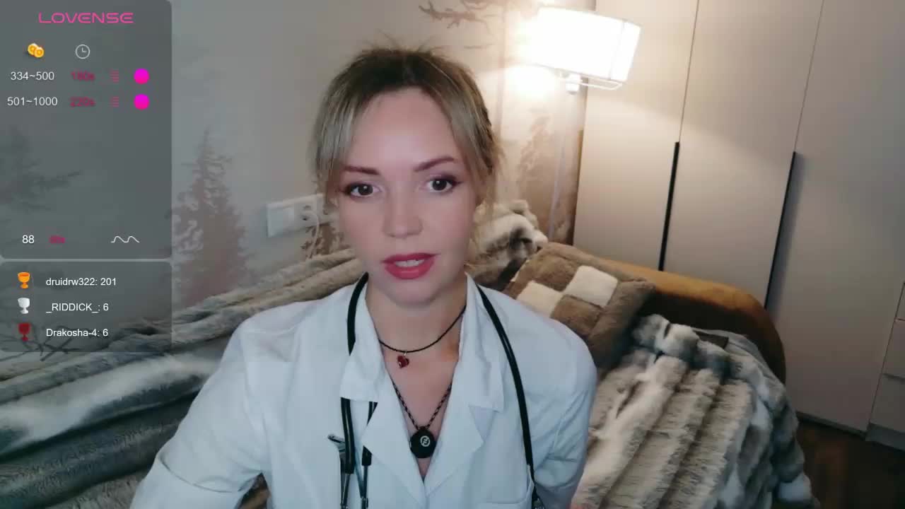 Red_Rose_98 Adult Chat October 6, 2026