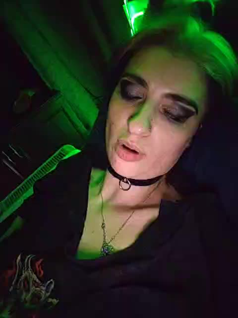 CrazySquirtSiren Adult Chat October 6, 2026