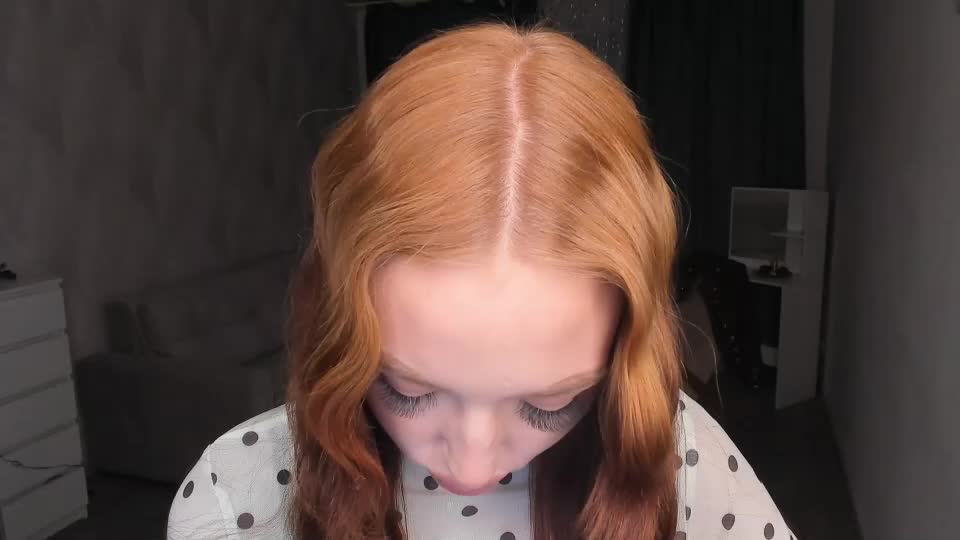 moli_wens Adult Chat October 6, 2026