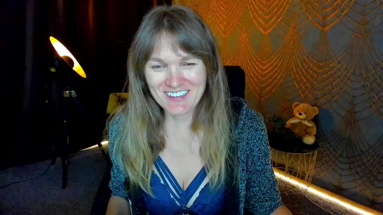 Annabel-xxx Adult Chat October 6, 2026