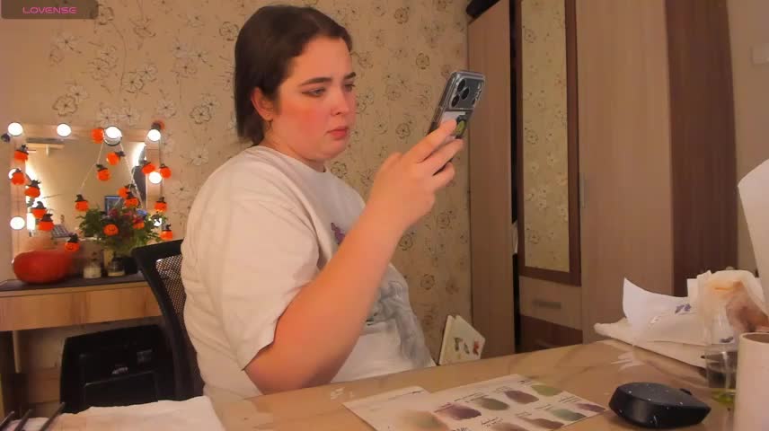 Alice_next_door Adult Chat October 6, 2026