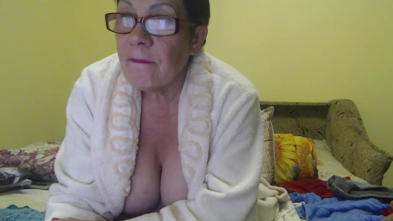 Sandra-Carina Adult Chat October 6, 2026